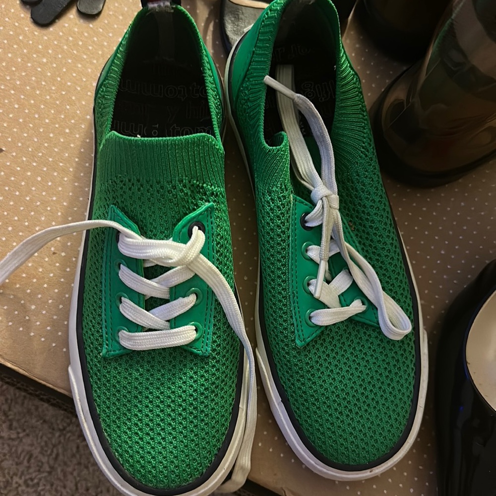 Green 👟